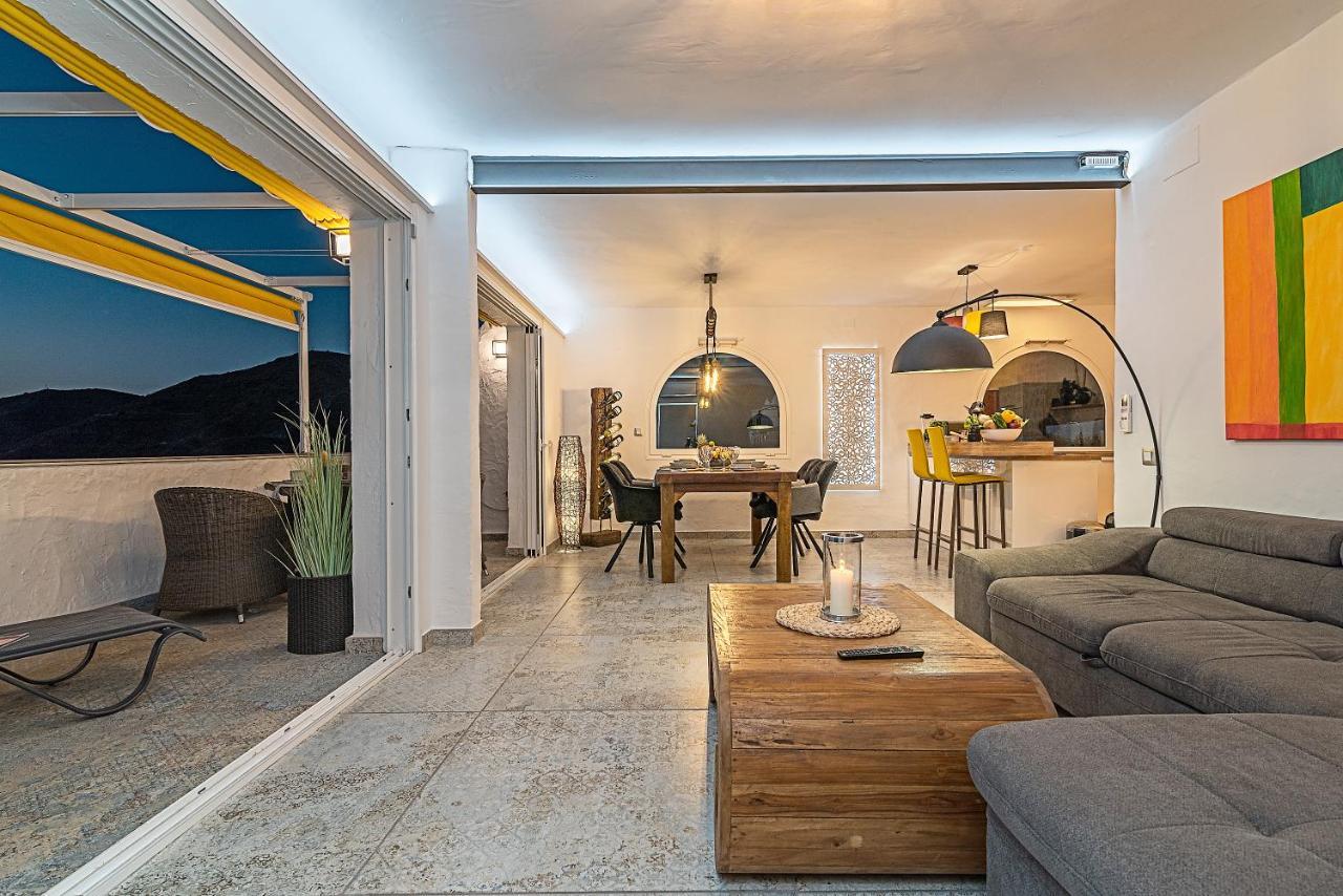 Mogan Luxury Apartment, Sea Views, Jacuzzi And Sauna. Eksteriør bilde