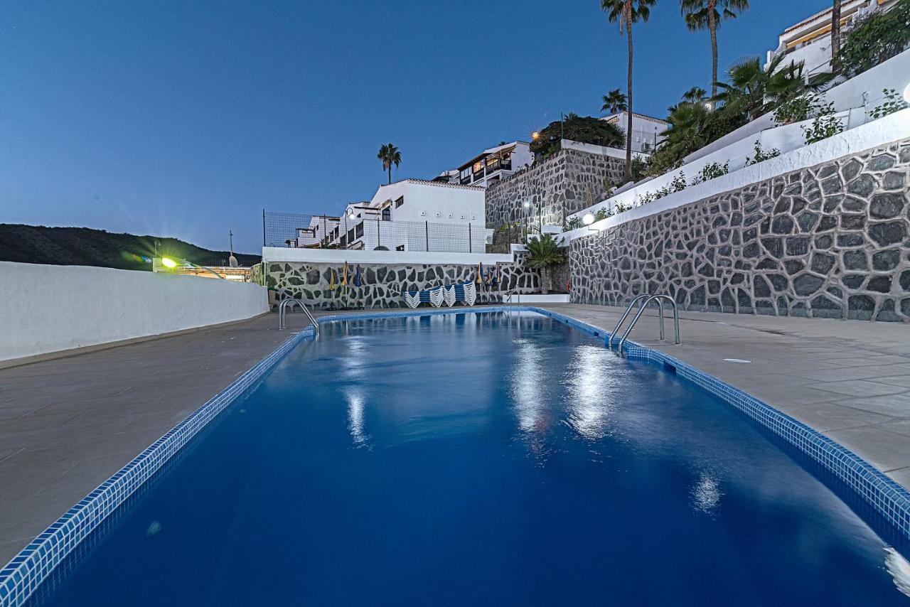 Mogan Luxury Apartment, Sea Views, Jacuzzi And Sauna. Eksteriør bilde