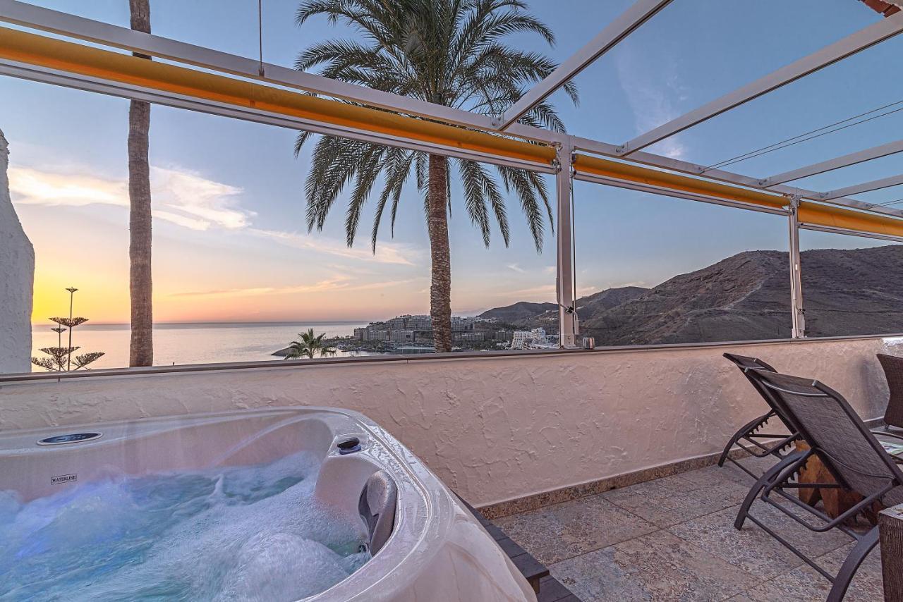 Mogan Luxury Apartment, Sea Views, Jacuzzi And Sauna. Eksteriør bilde